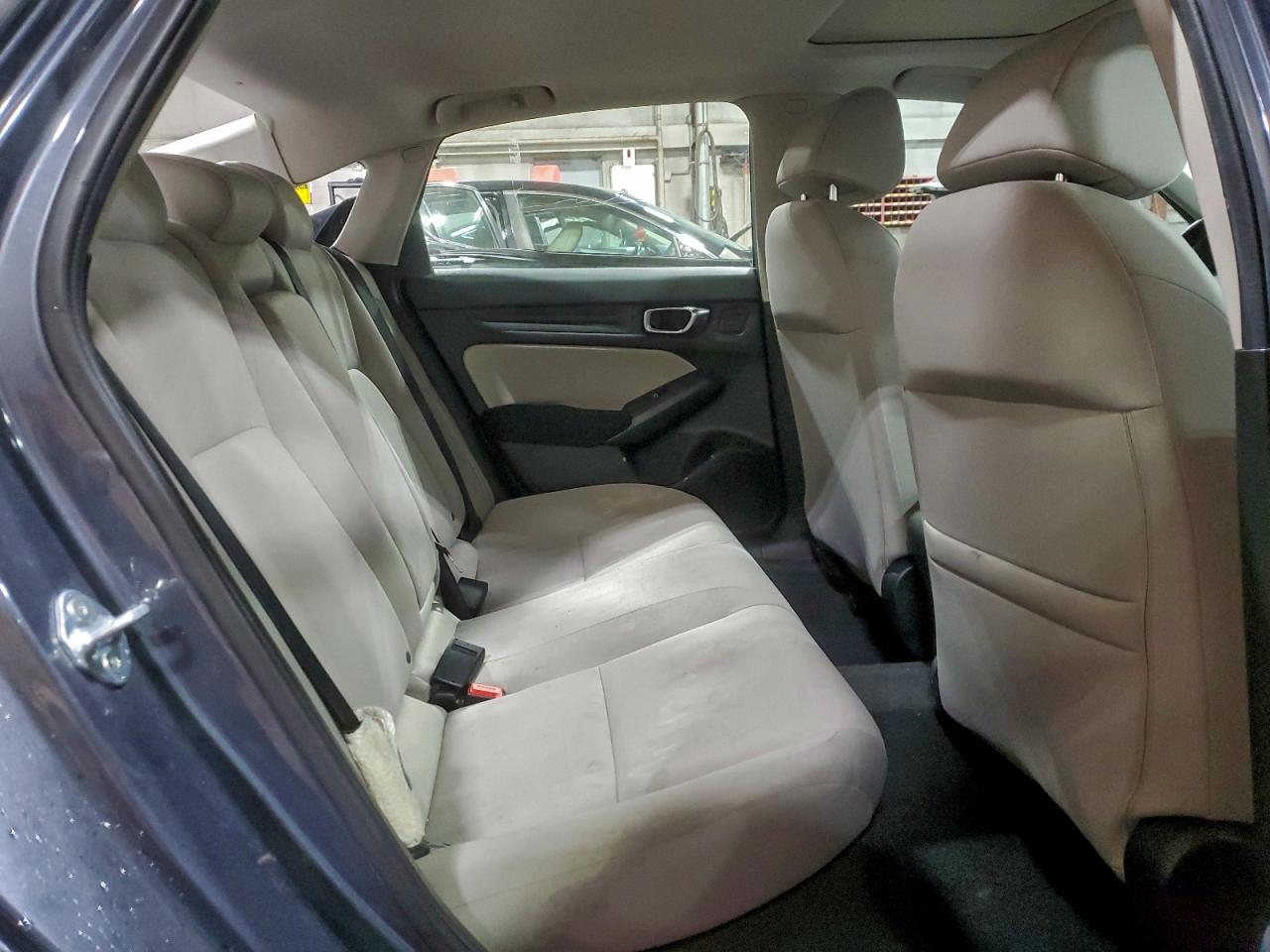 2022 HONDA CIVIC EX photo 10
