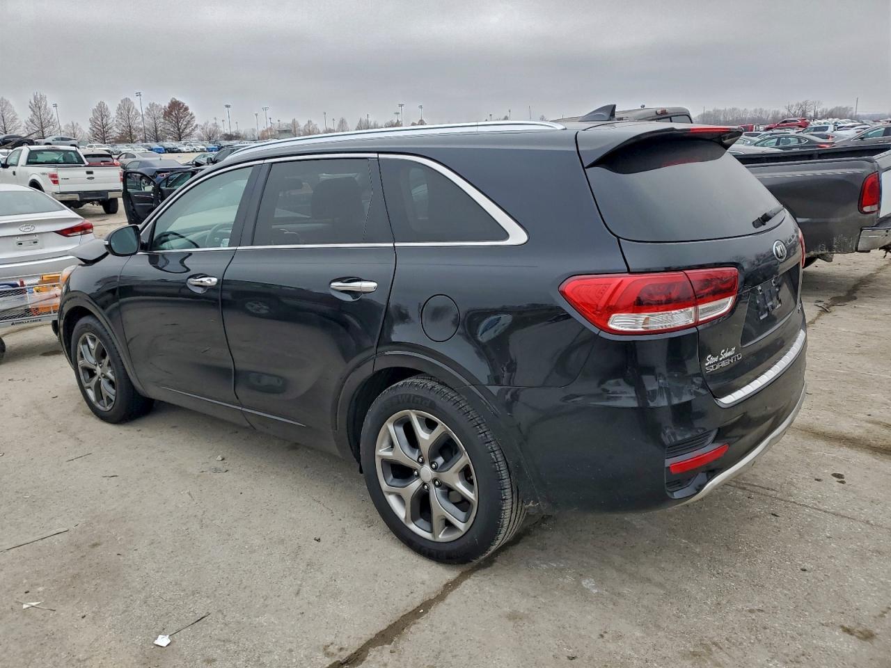 2017 KIA SORENTO SX photo 2