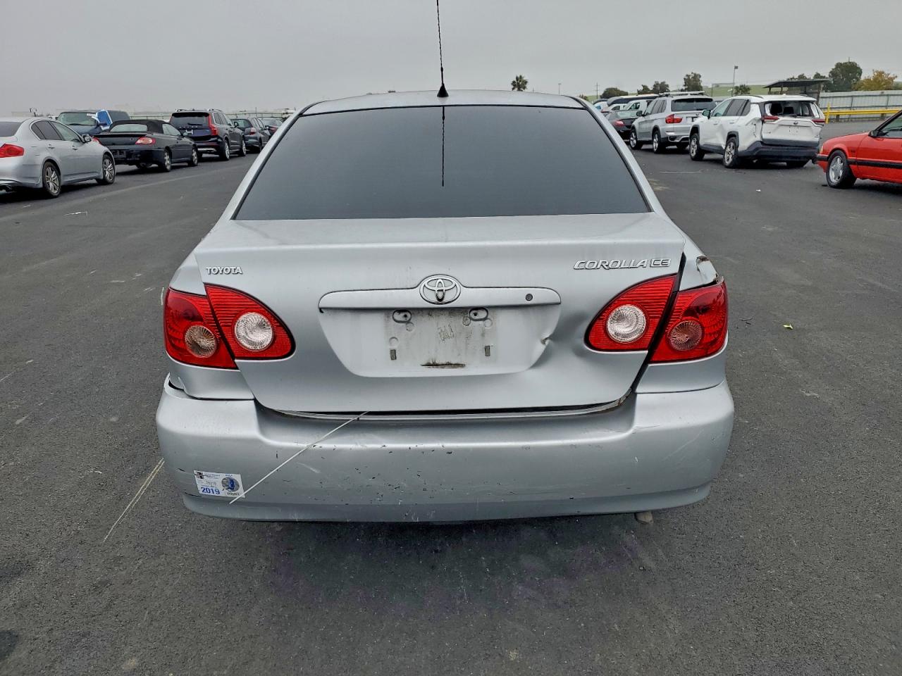2005 TOYOTA COROLLA CE photo 6