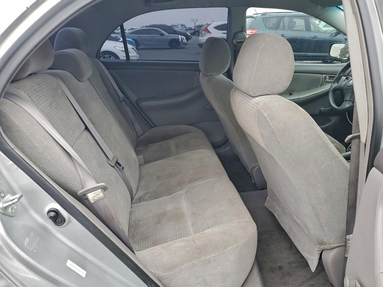 2005 TOYOTA COROLLA CE photo 10