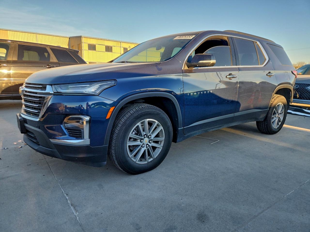 2023 CHEVROLET TRAVERSE LT — REAR END damage — photo 1