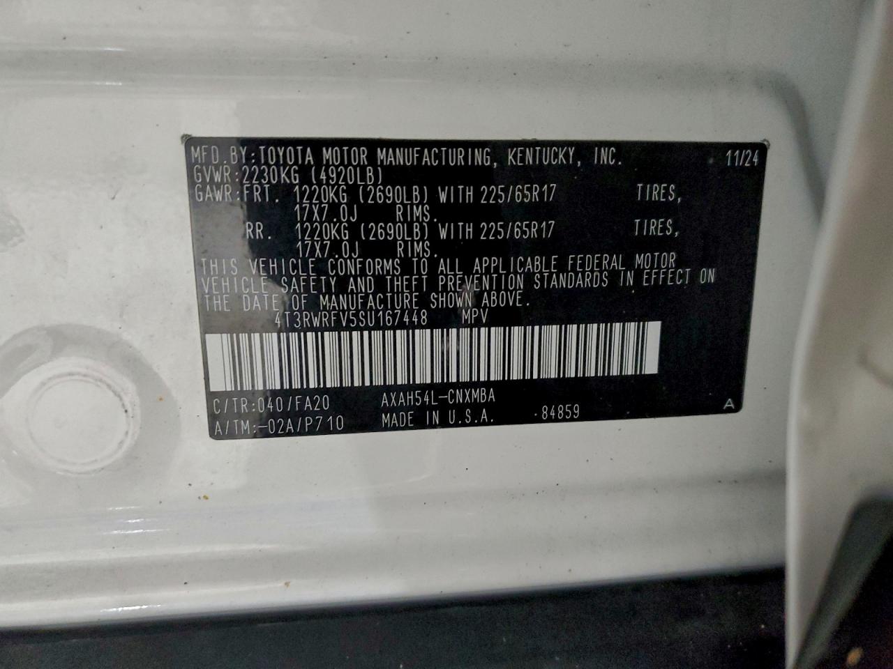 2025 TOYOTA RAV4 XLE photo 14