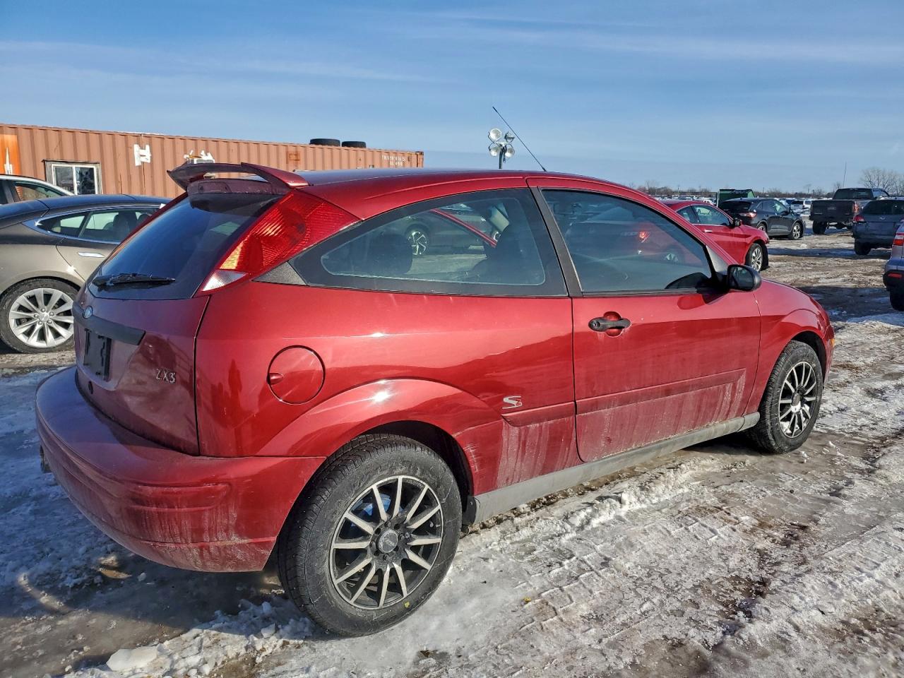 2001 FORD FOCUS ZX3 photo 3