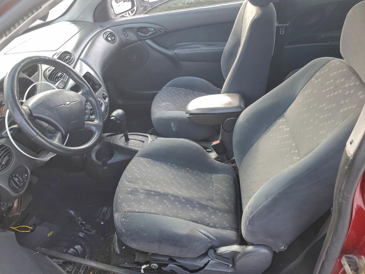 2001 FORD FOCUS ZX3 photo 7