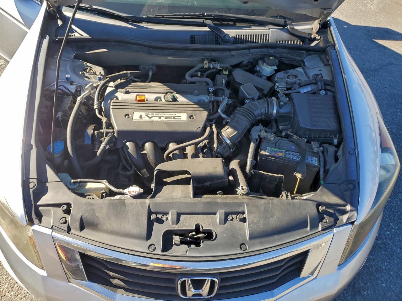 2009 HONDA ACCORD LX photo 11