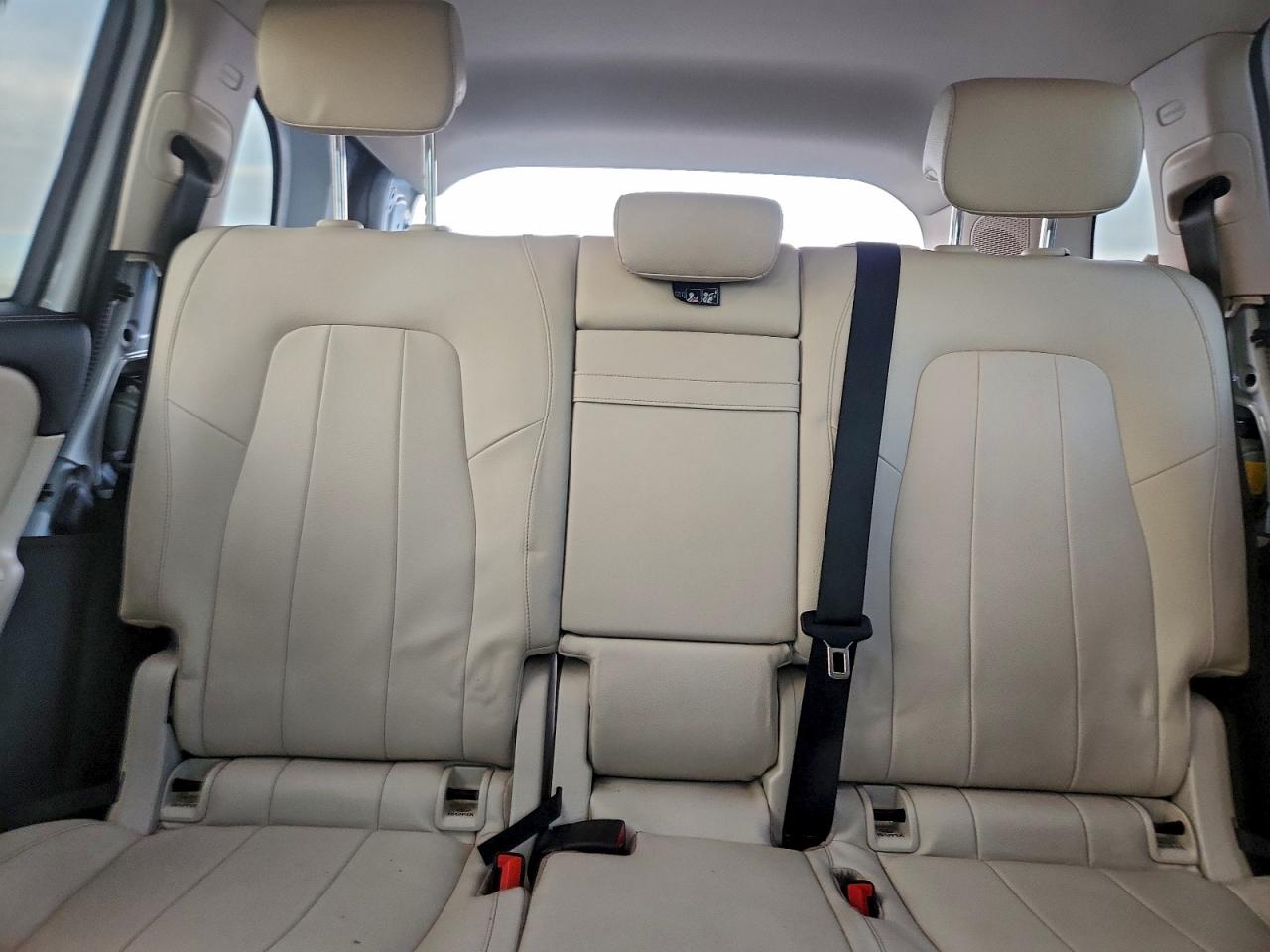 2020 MERCEDES-BENZ GLB 250 4MATIC photo 10