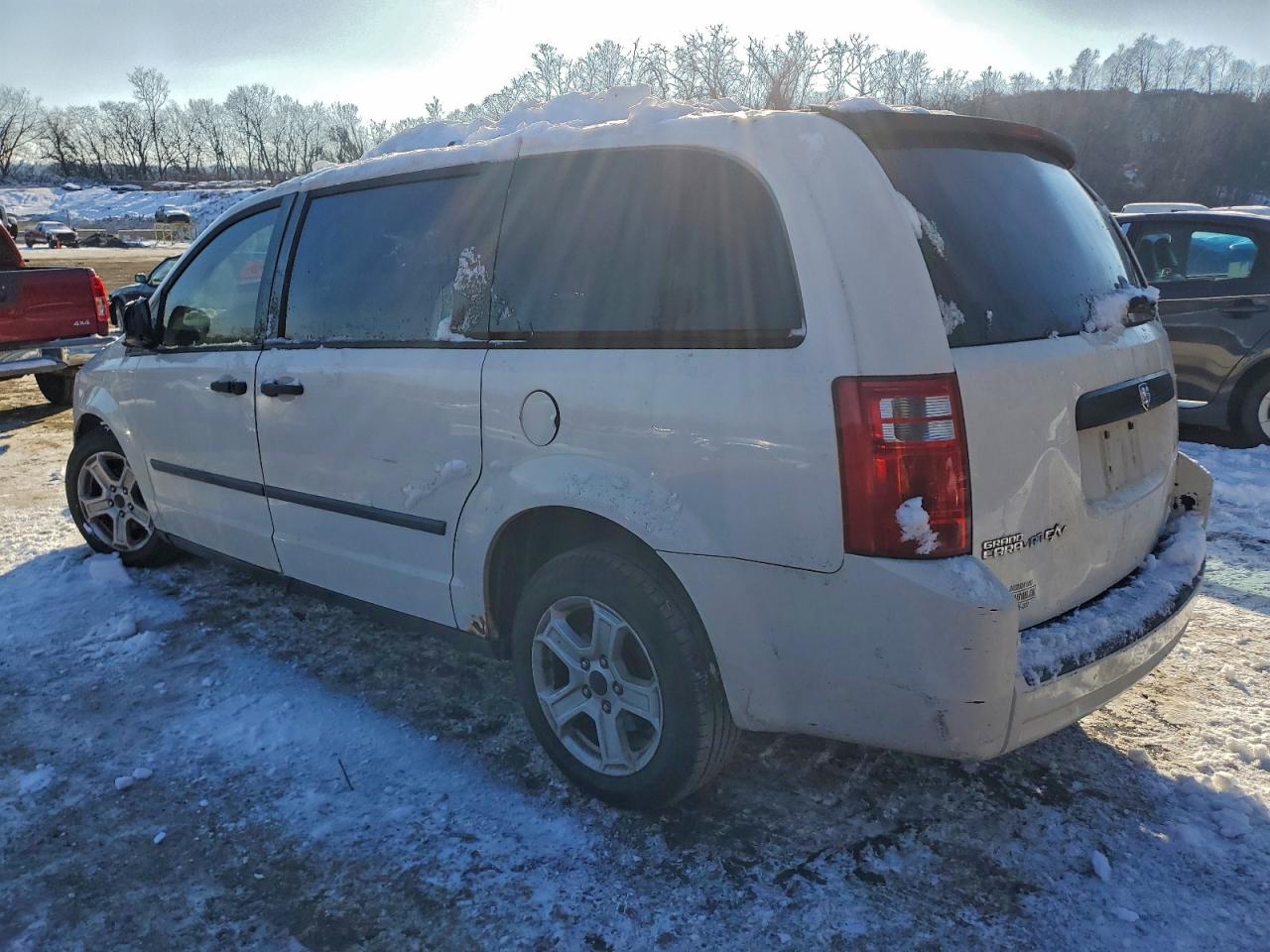 2008 DODGE GRAND CARAVAN C/V photo 2