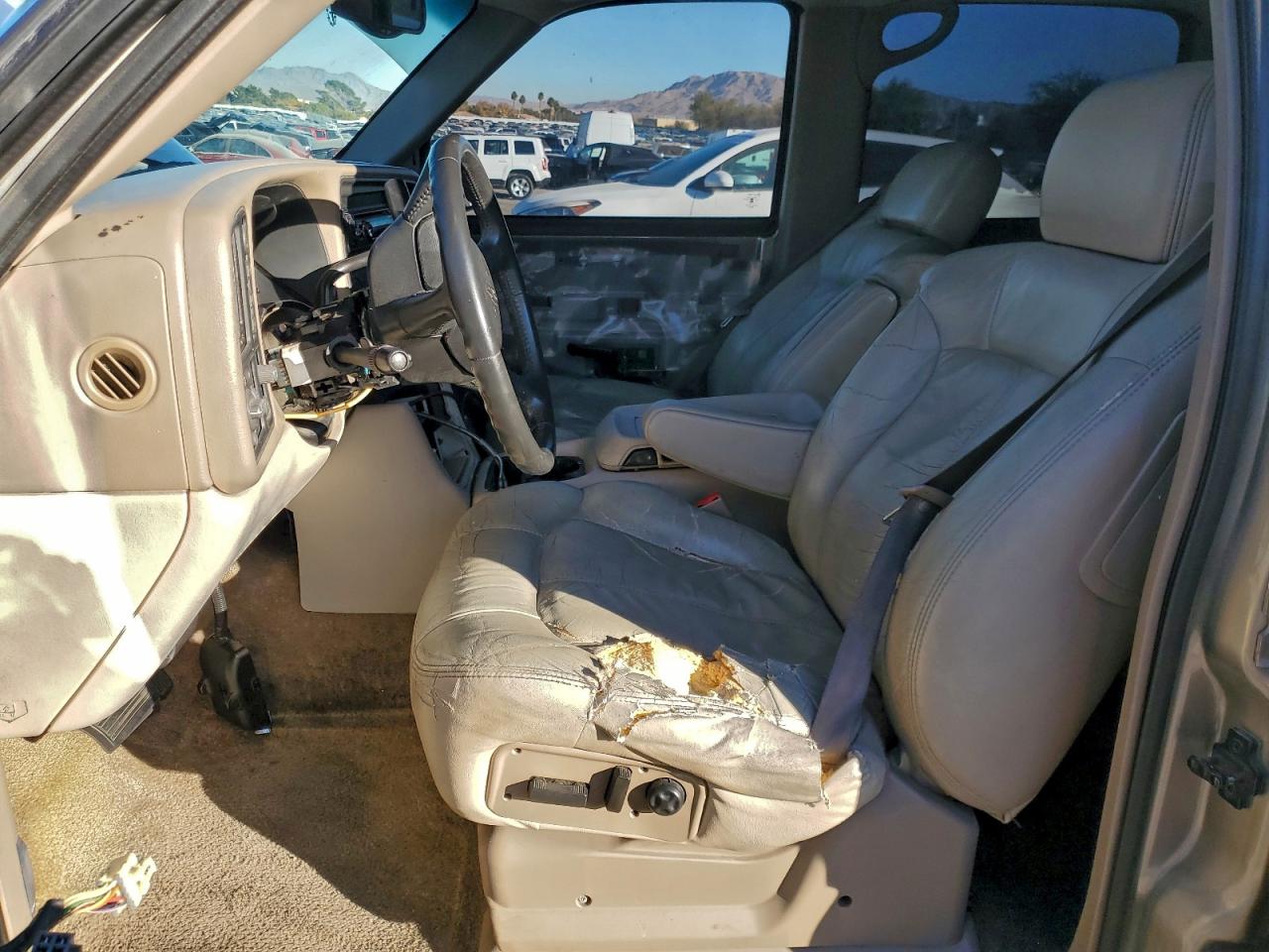 2002 CHEVROLET SUBURBAN K1500 photo 7