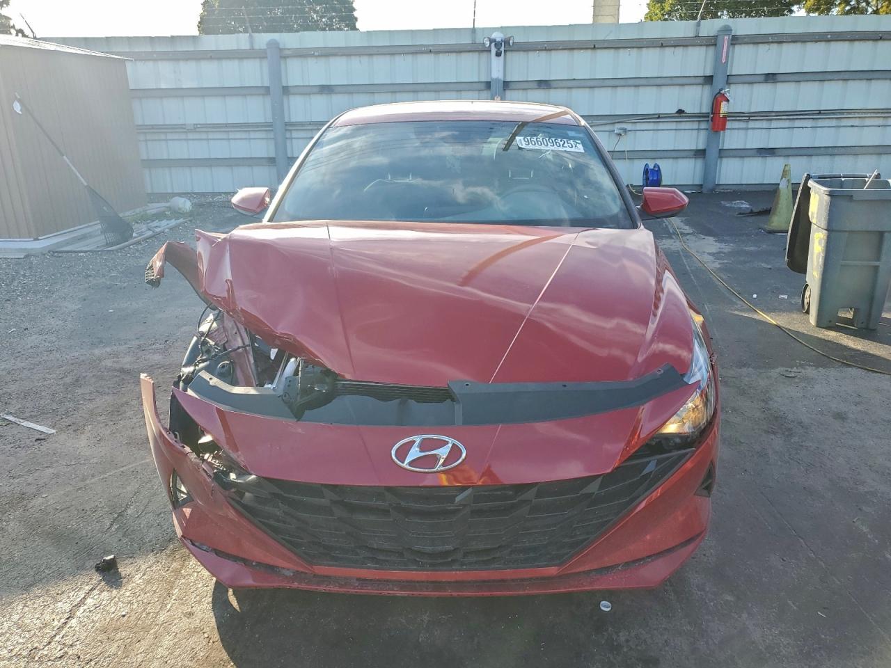 2023 HYUNDAI ELANTRA SE photo 5