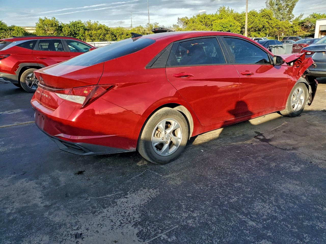 2023 HYUNDAI ELANTRA SE photo 3