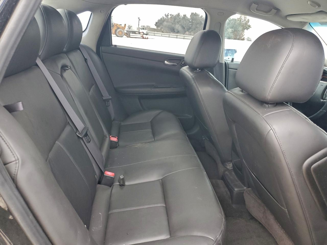 2011 CHEVROLET IMPALA LTZ photo 10