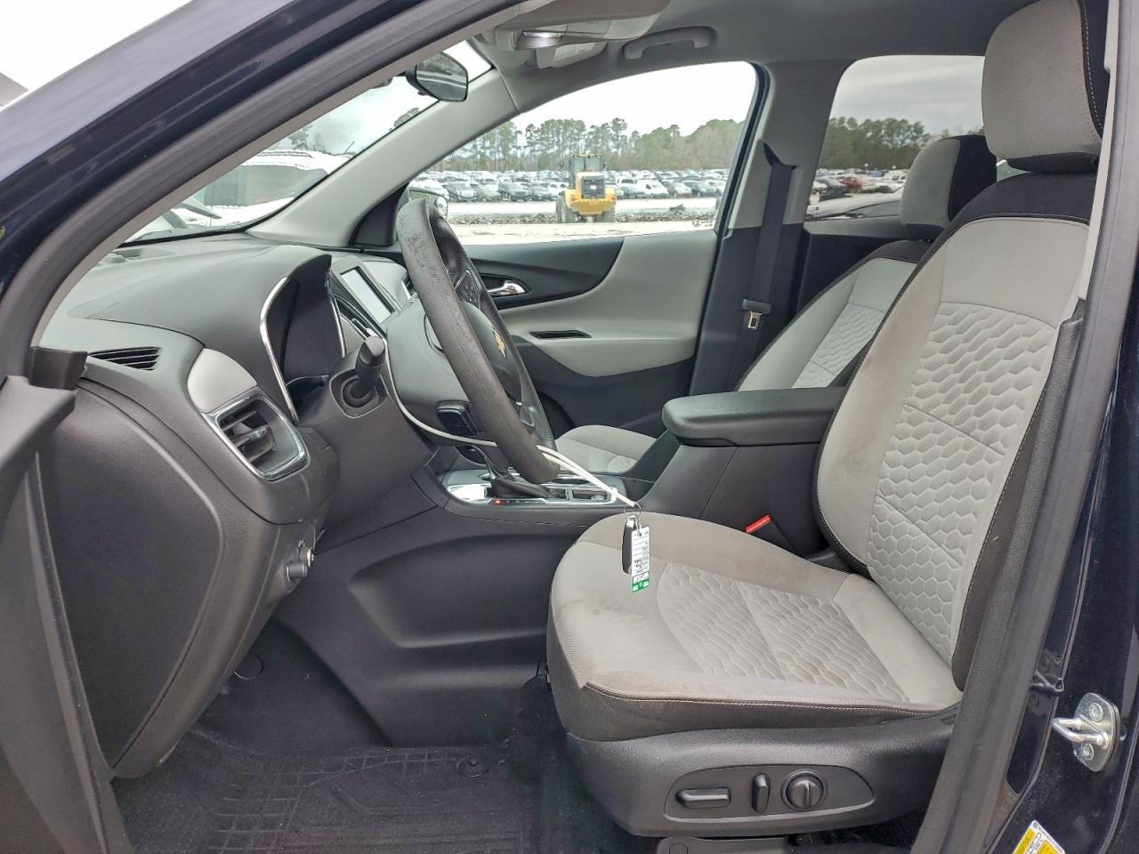 2020 CHEVROLET EQUINOX LS photo 7