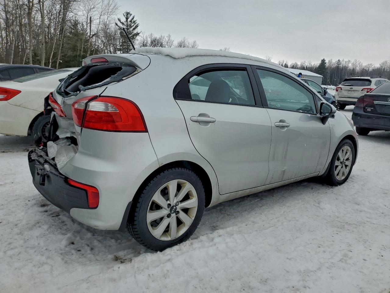 2016 KIA RIO EX photo 3