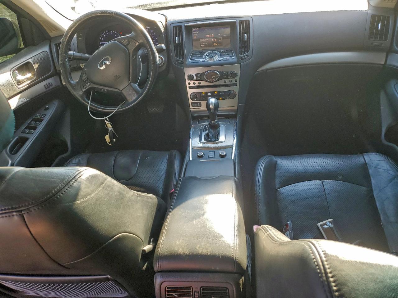2013 INFINITI G37 photo 8