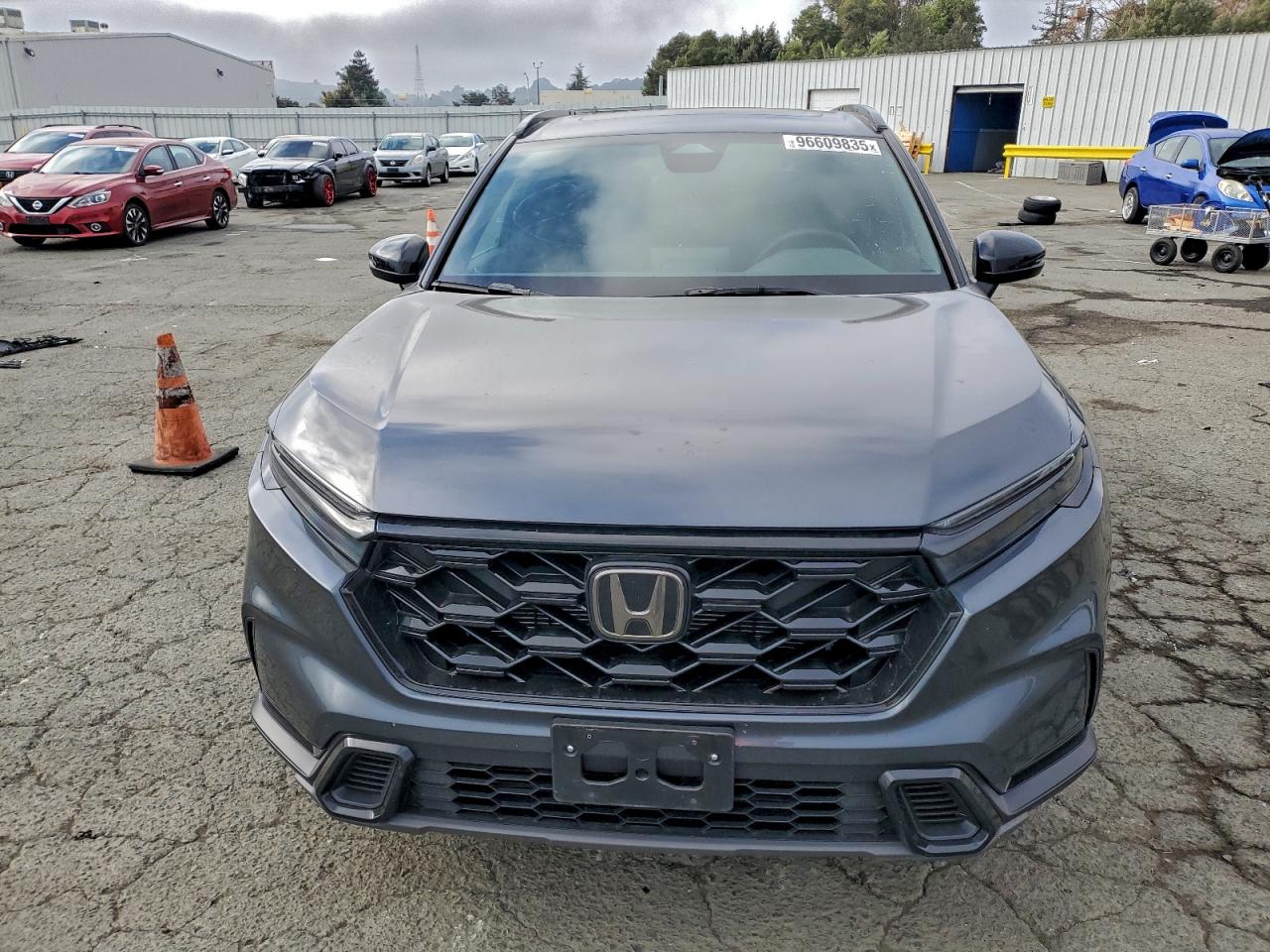 2025 HONDA CR-V SPORT photo 5