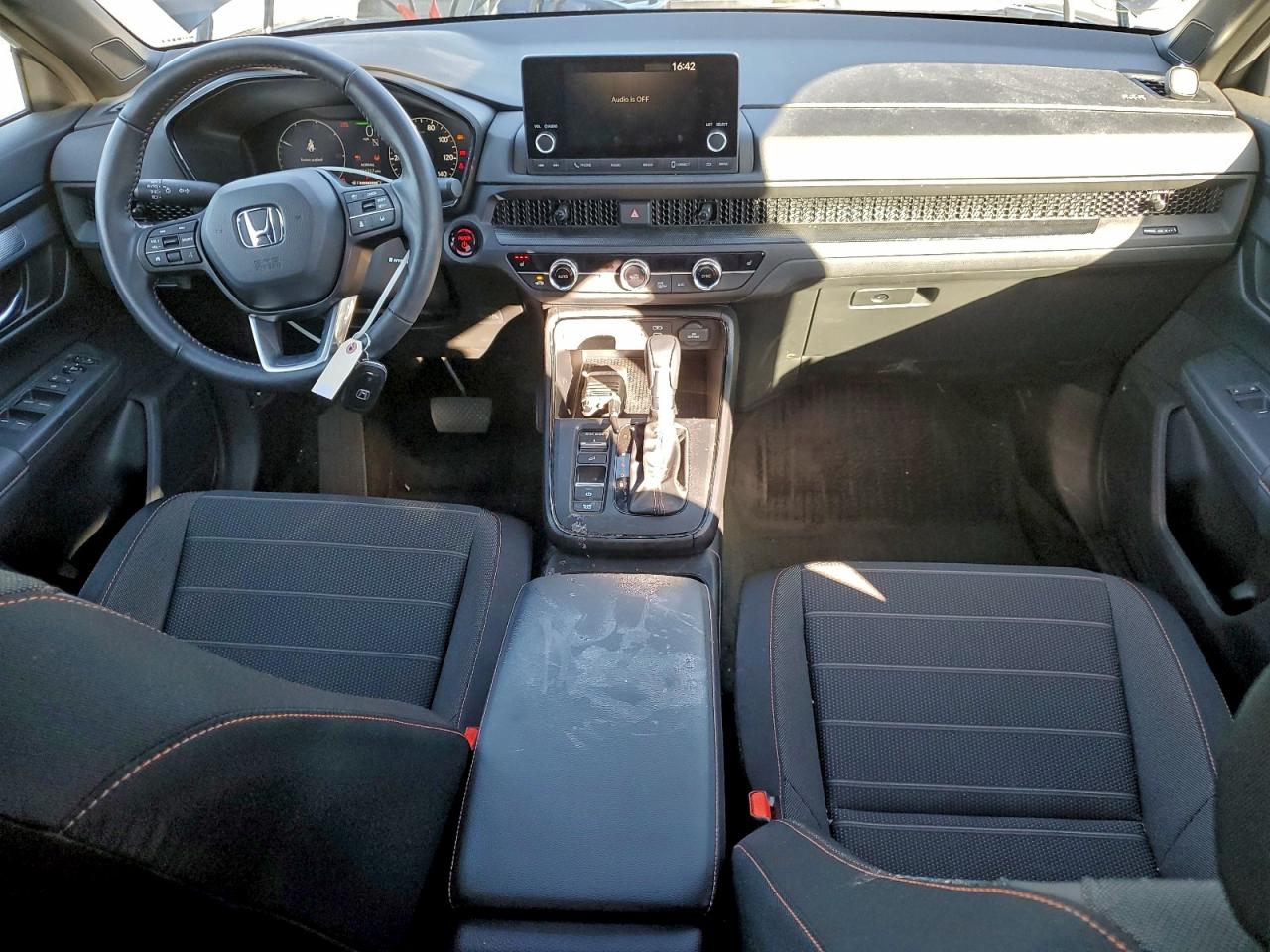 2025 HONDA CR-V SPORT photo 8