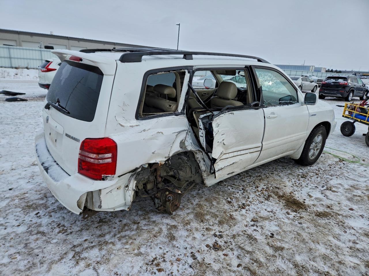 2003 TOYOTA HIGHLANDER LIMITED photo 3