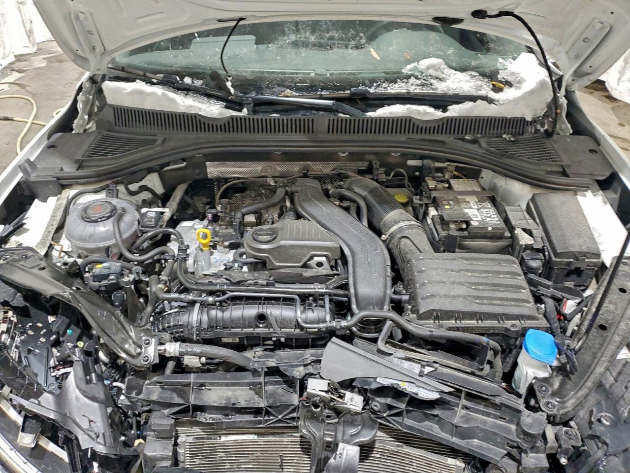 2025 VOLKSWAGEN JETTA SPORT photo 11