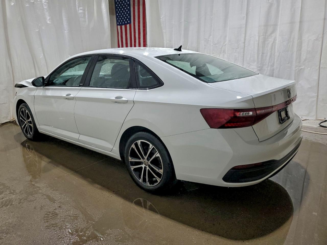 2025 VOLKSWAGEN JETTA SPORT photo 2