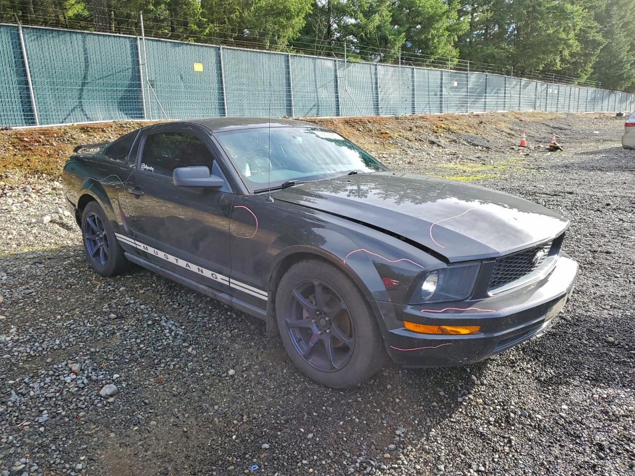 2007 FORD MUSTANG photo 4