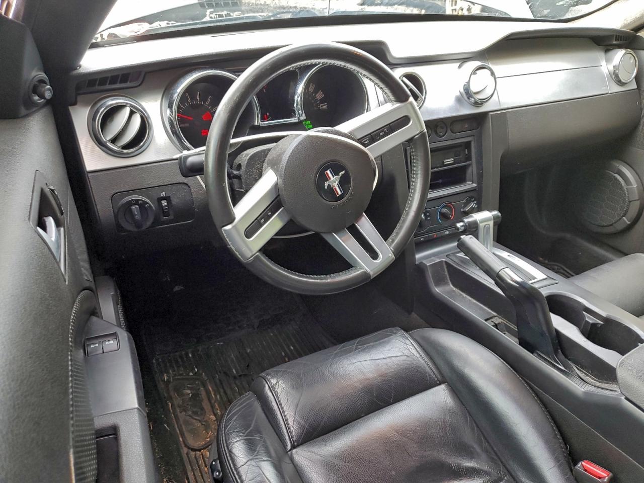 2007 FORD MUSTANG photo 8
