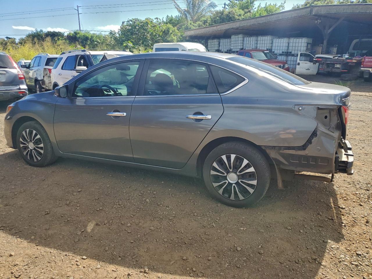 2018 NISSAN SENTRA S photo 2