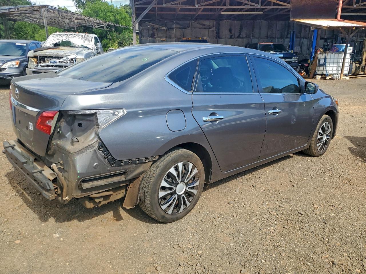 2018 NISSAN SENTRA S photo 3