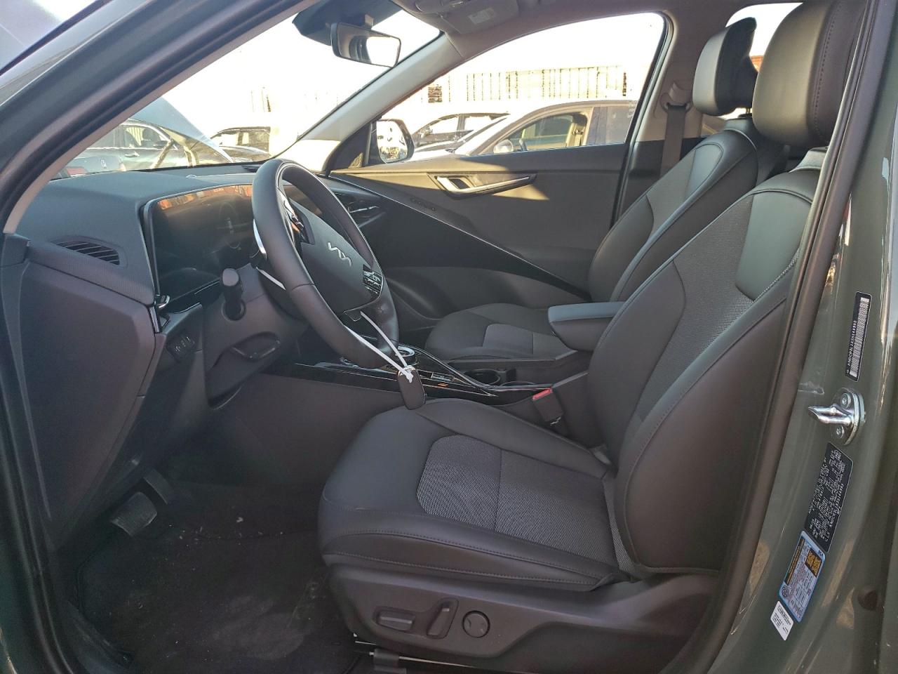 2025 KIA NIRO WIND photo 7
