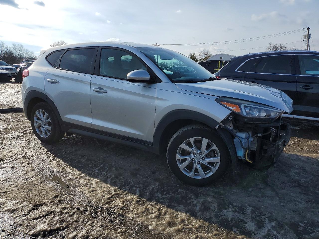 2019 HYUNDAI TUCSON SE photo 4