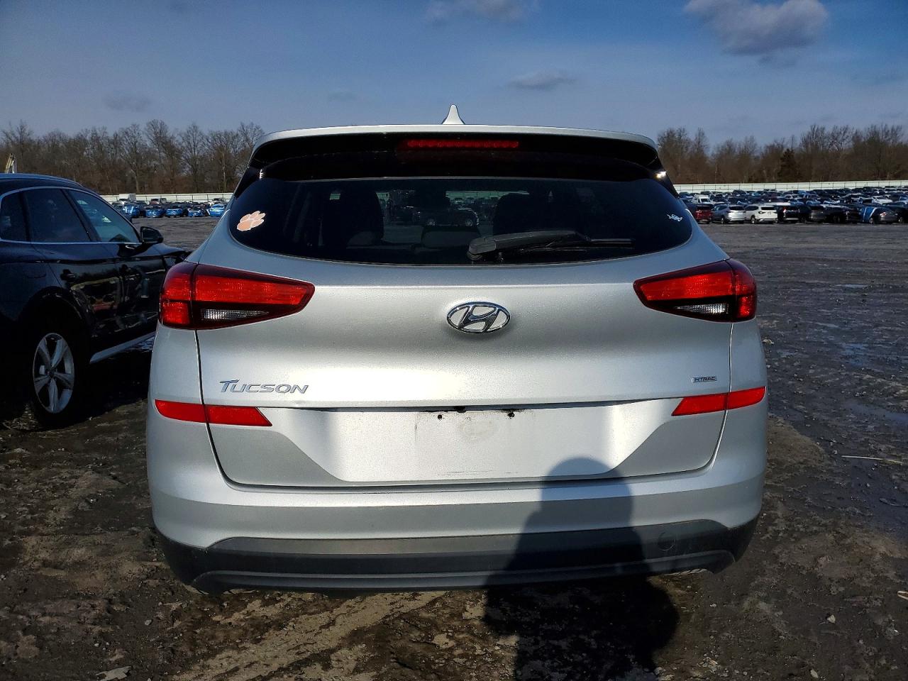 2019 HYUNDAI TUCSON SE photo 6