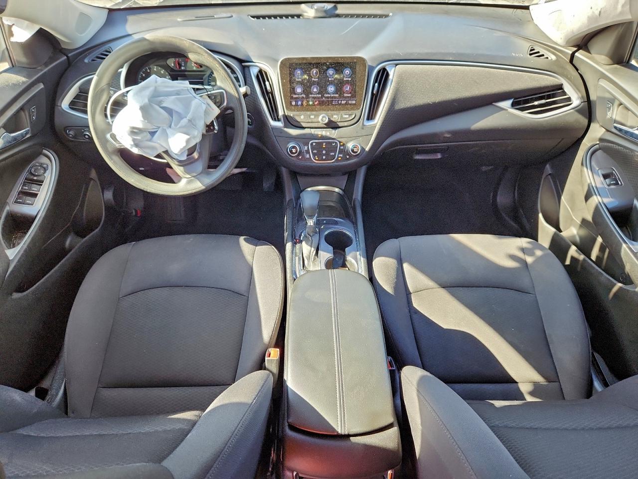 2023 CHEVROLET MALIBU LT photo 8