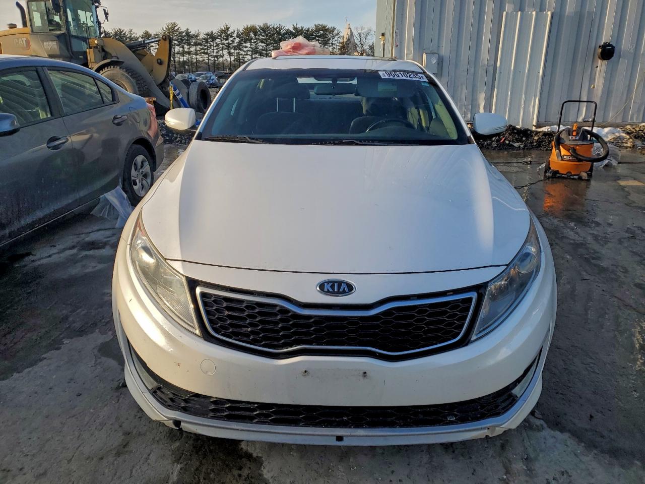 2011 KIA OPTIMA HYBRID photo 5