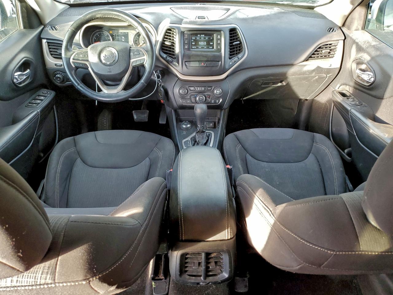 2015 JEEP CHEROKEE LATITUDE photo 22