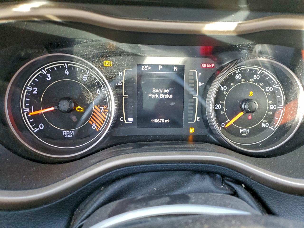 2015 JEEP CHEROKEE LATITUDE photo 25