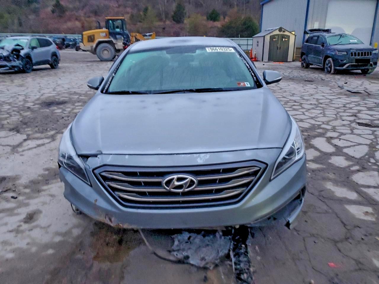 2015 HYUNDAI SONATA SPORT photo 5