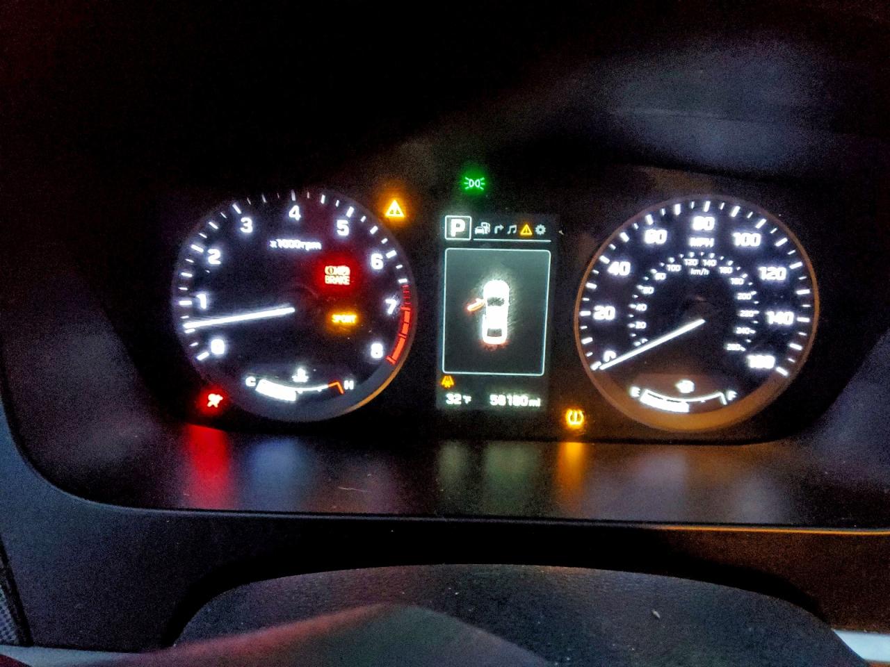 2015 HYUNDAI SONATA SPORT photo 9