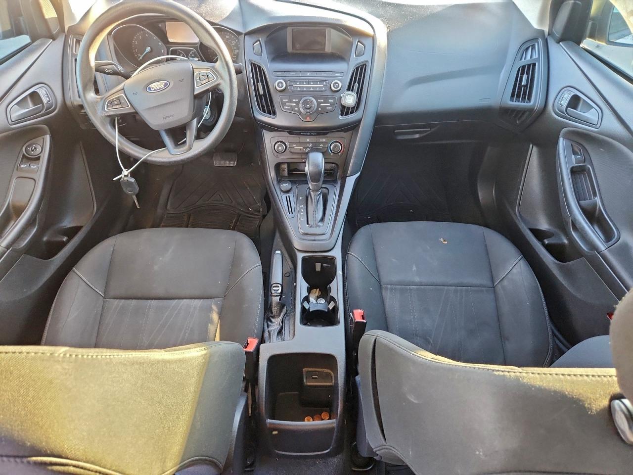 2018 FORD FOCUS S photo 8