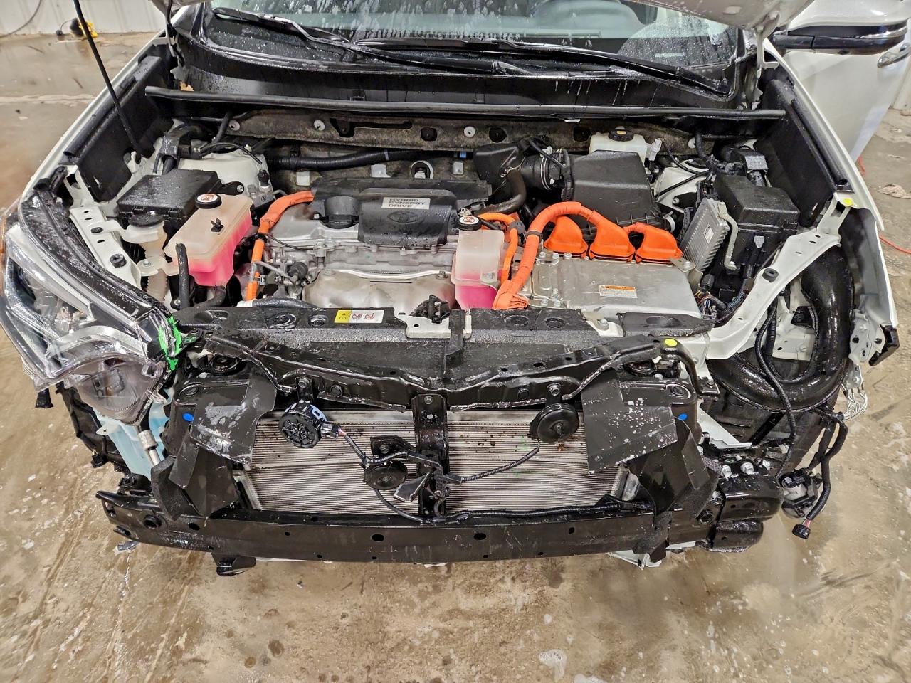2018 TOYOTA RAV4 HV LIMITED photo 12