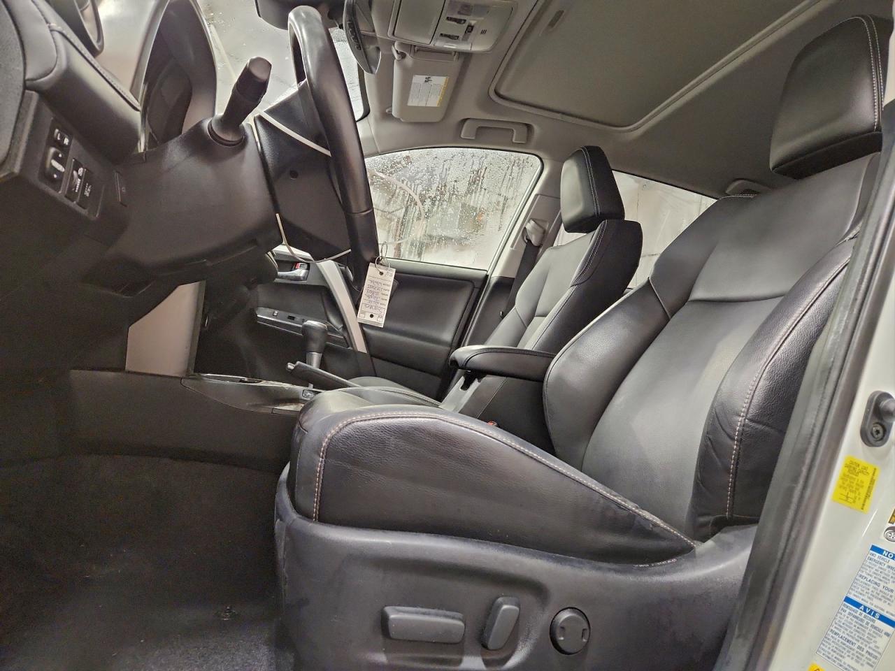 2018 TOYOTA RAV4 HV LIMITED photo 7