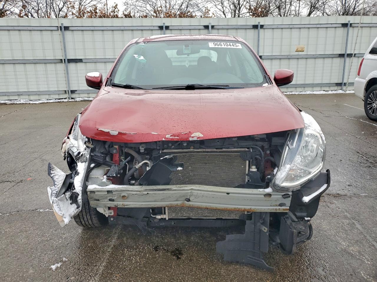2019 NISSAN VERSA S photo 5