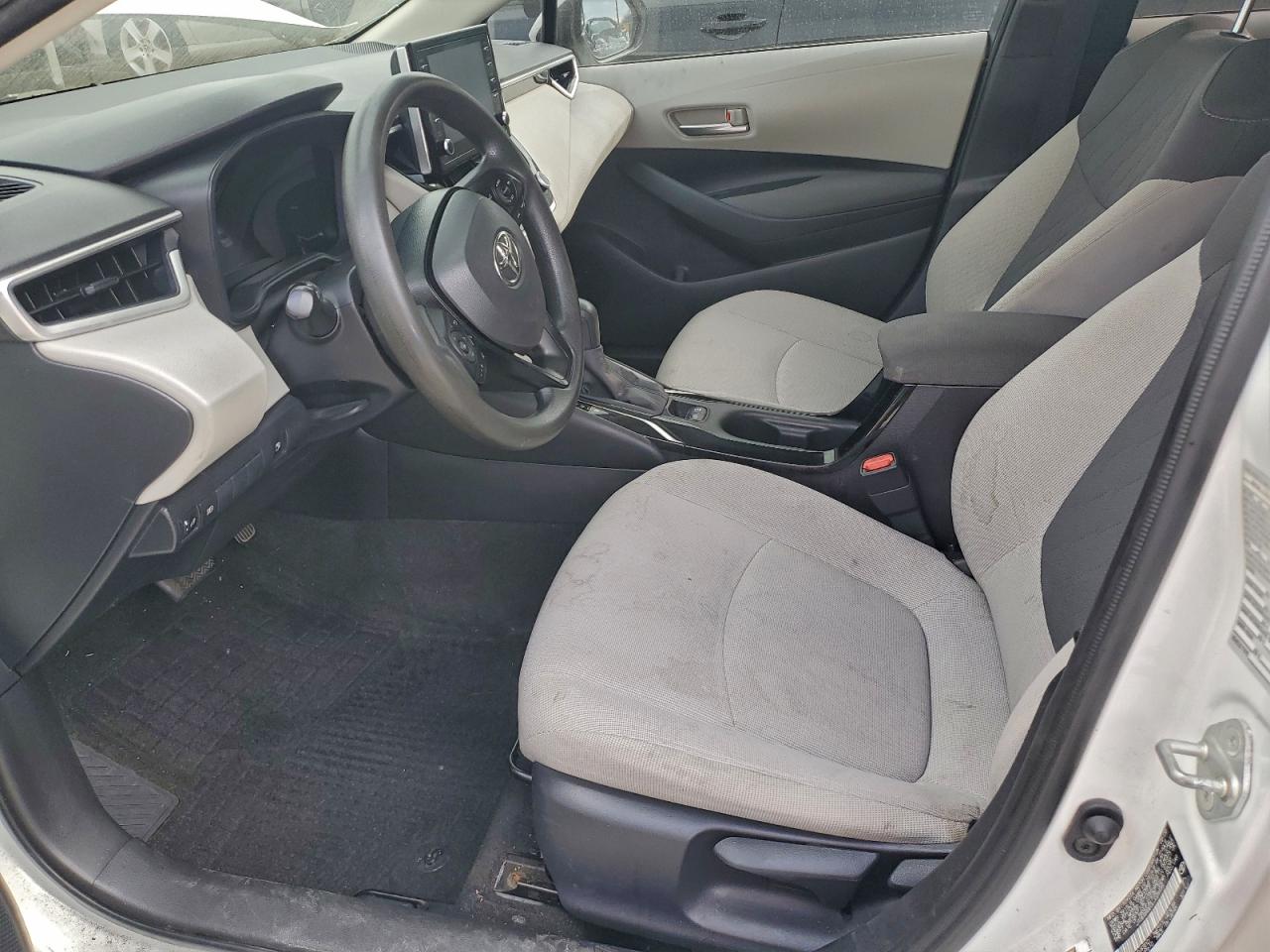 2020 TOYOTA COROLLA LE photo 7