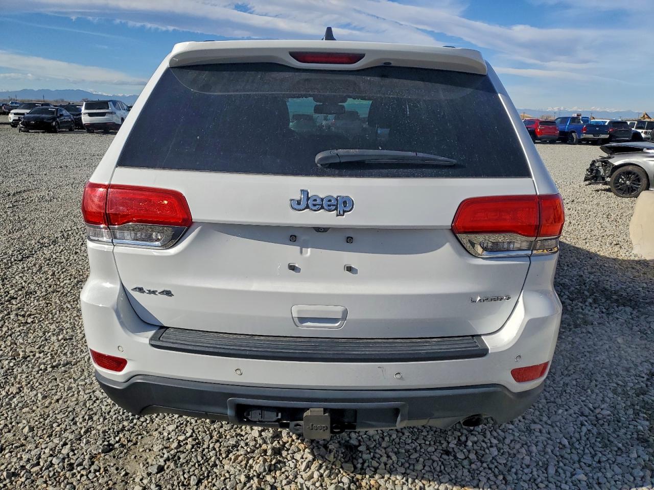 2016 JEEP GRAND CHEROKEE LAREDO photo 6