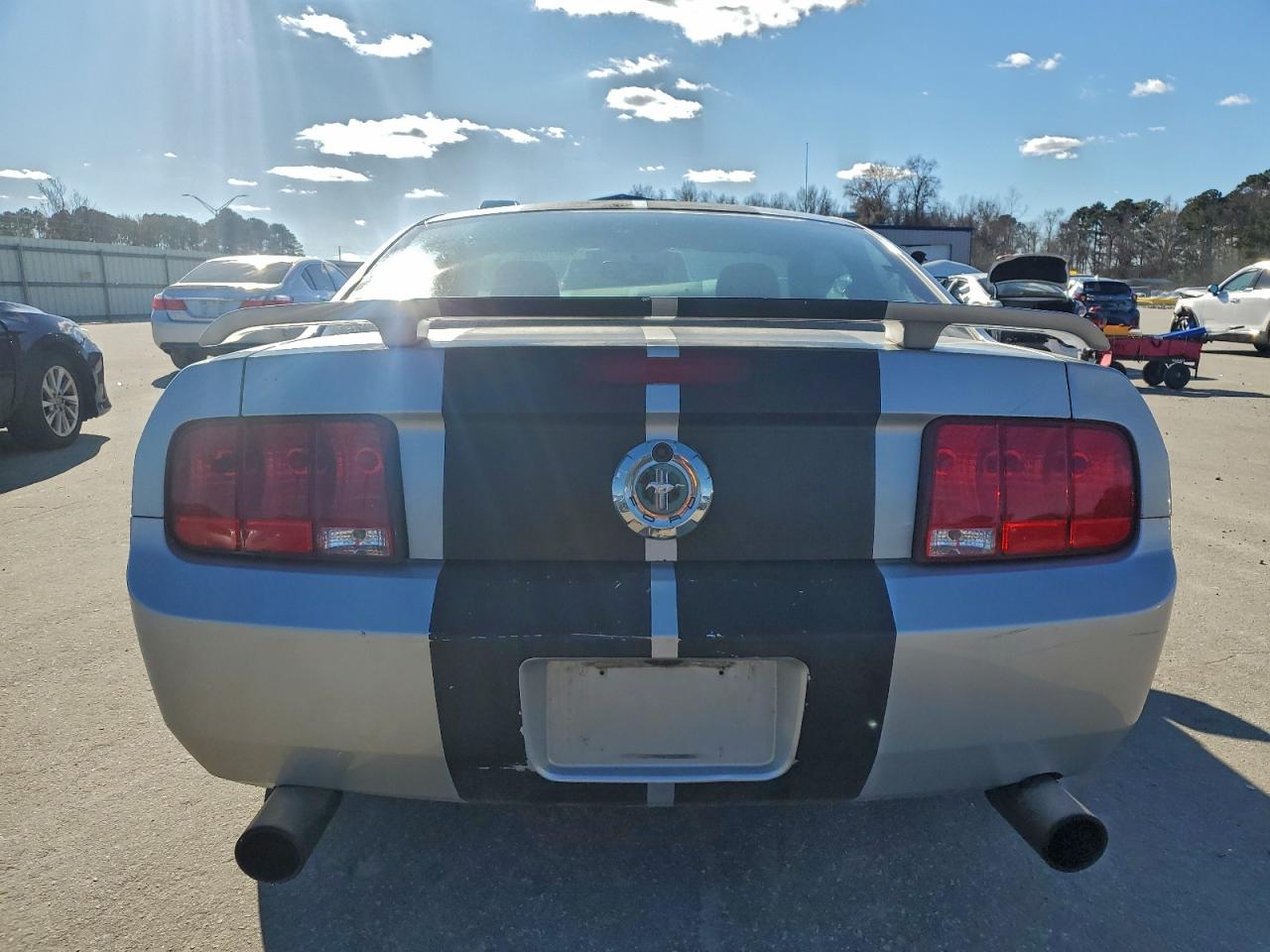 2005 FORD MUSTANG photo 6