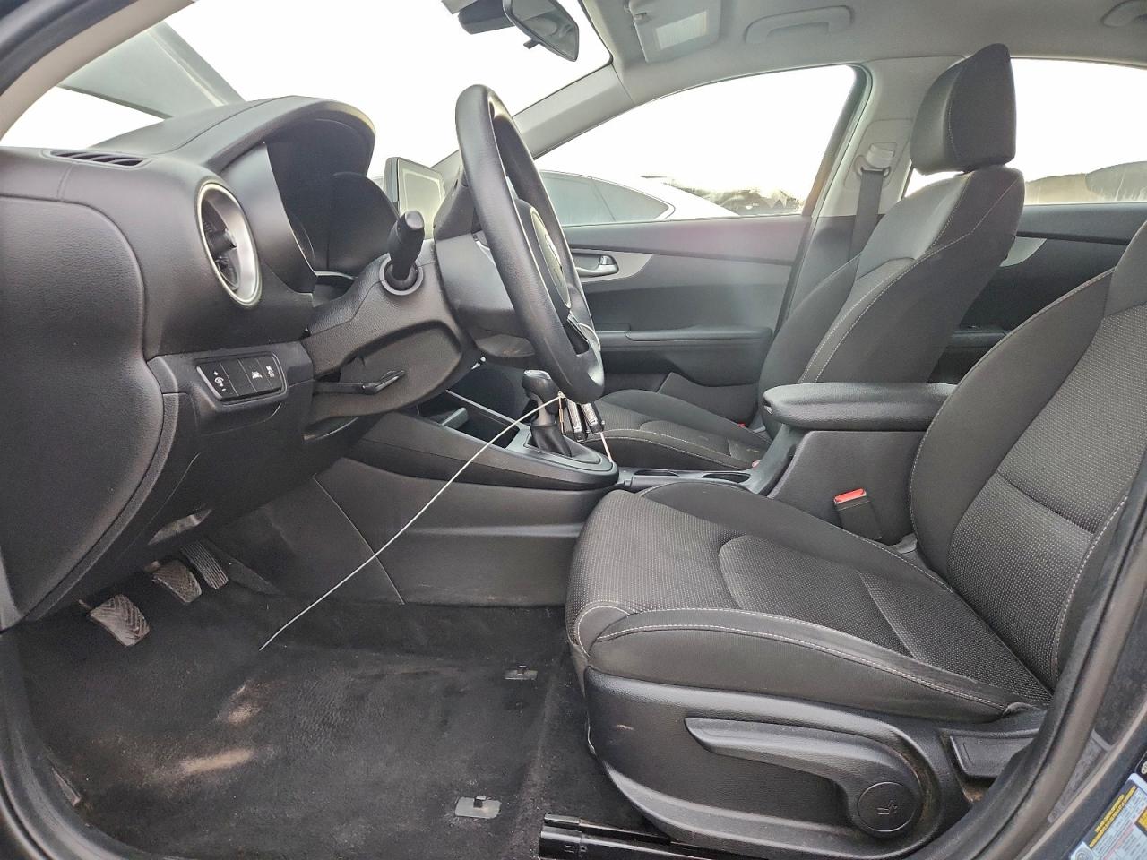 2019 KIA FORTE FE photo 7