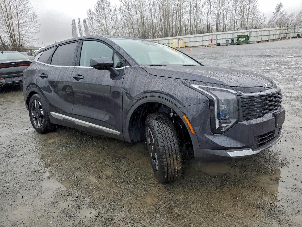 2026 KIA SPORTAGE LX photo 4