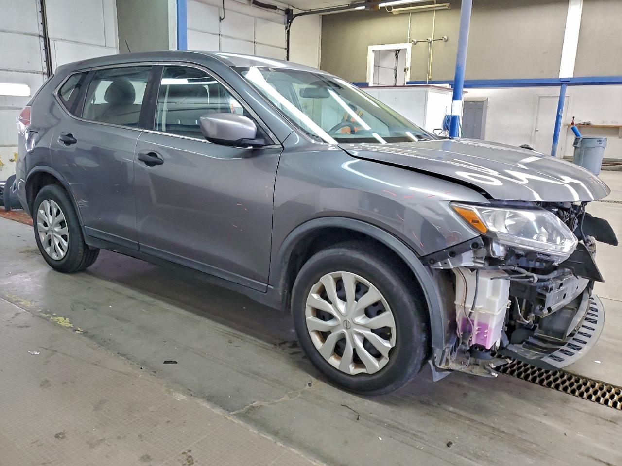 2016 NISSAN ROGUE S photo 4