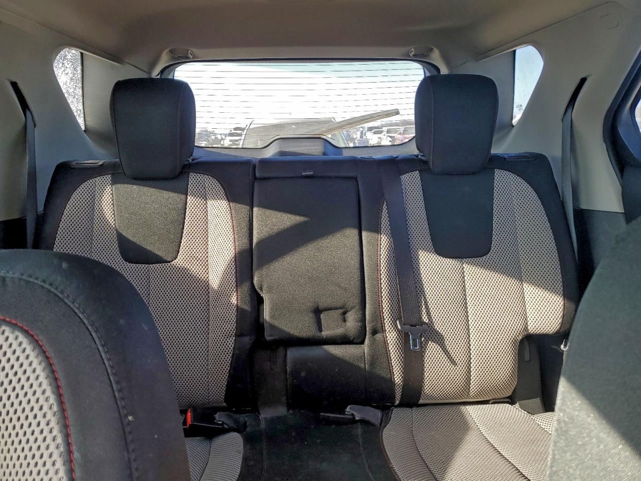 2015 CHEVROLET EQUINOX LT photo 10