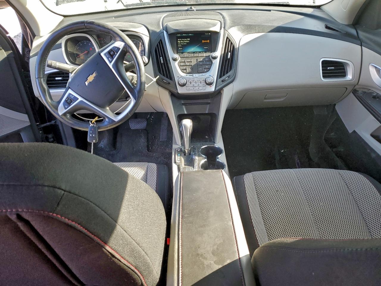 2015 CHEVROLET EQUINOX LT photo 8