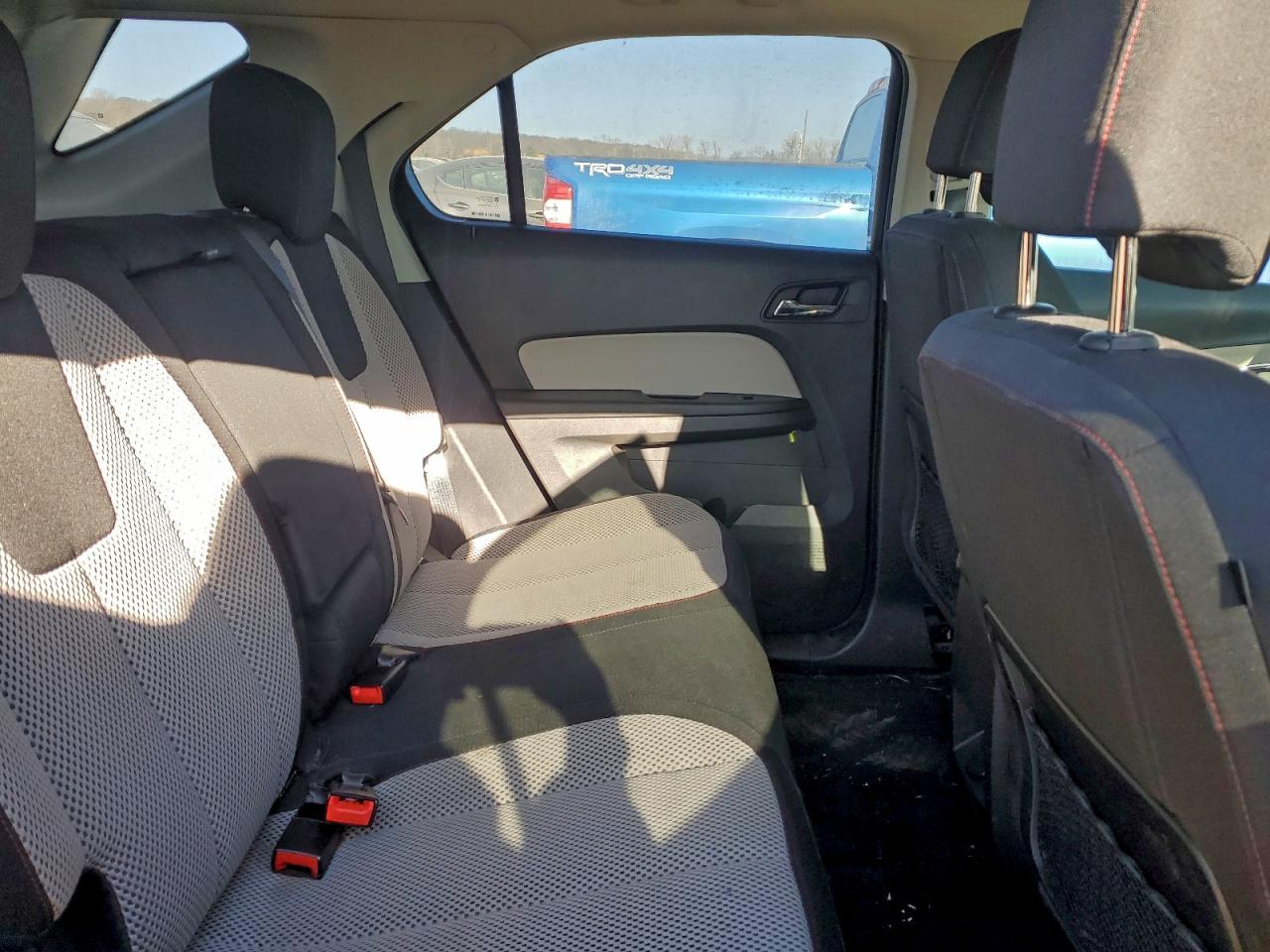 2015 CHEVROLET EQUINOX LT photo 11