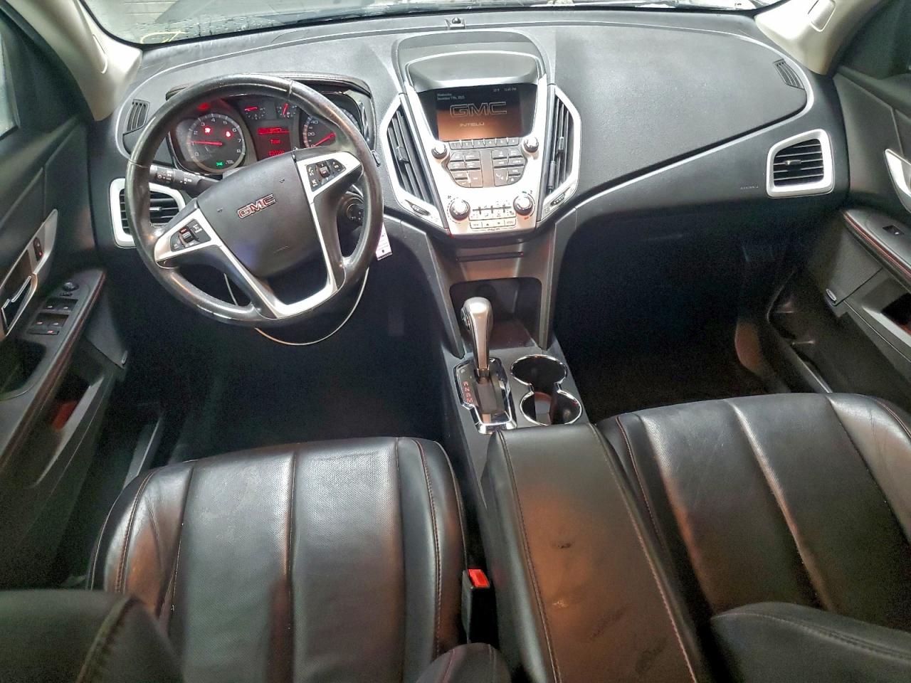 2015 GMC TERRAIN SLT photo 8